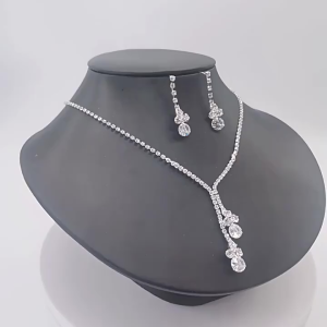 YARDORNOS Set Perhiasan Rumbai Bentuk Bunga Zirkon Berlian Imitasi Set Perhiasan Pengantin Pernikahan Mewah untuk Set Anting Kalung Wanita