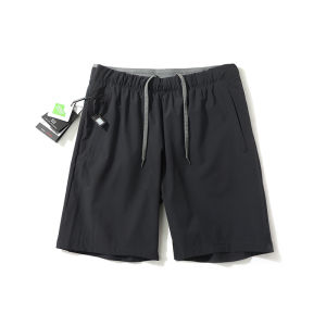 Light Luxury Italian Style Three-Proof Tech Fabric Summer Mens Laser-Punching Outdoor Lightweight Casual Shorts