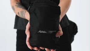 Matador ReFraction Packable Duffle Bag (Black / Blue / White)