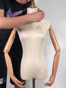 6 Roll Isolasi Warna 3mm X 13m Sazanami Selotip Lakban Warna Merah Hitam