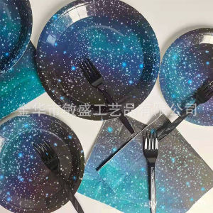 เครื่องใช้บนโต๊ะอาหารแบบใช้แล้วทิ้งสำหรับงานปาร์ตี้ธีมสตาร์รี่สกายจานกระดาษรูปดาวจานใส่อาหารสำหรับงานเลี้ยงของเพื่อนถ้วยกระดาษสำหรับปิกนิก