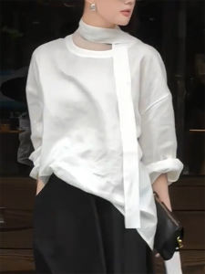 QINGNAER | Sleek and Minimalist White Turtleneck Shirt With Scarf Detail