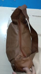 กระเป๋า พระ ย่าม หนัง สะพาย ทรงโค้ง ย่ามหนัง กระเป๋าหนัง นักเรียน นักศึกษา พระ เณร  สังฆภัณฑ์  (ร้านบุญพาสุข)