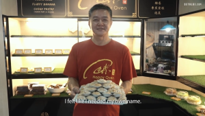 [HALAL CERTIFIED] Happy Oven Mango Strawberry Birthday Cake (500g-2kg) Low Fat! Low Sugar! Nice Packaging w Free Delivery! (Can Choose Delivery Date and Time!)