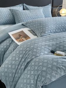 2025 New Luxury Thickened Coral Velvet Milk Velvet Four-Piece Bedding Set European Style Quilt Cover Sheet Double-Sided Fleece