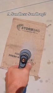 60*40cm Flood Bag Water Barrier Lightweight Reusable The Sand-Free Flood Control Automatic expansion