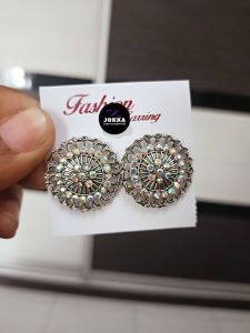 JOKKA Stud Earring/accessories/ casual wear/ traditional
