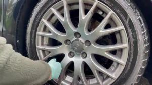 Turtle Wax Redline Car Wheel Rim Cleaner Restorer 500ML