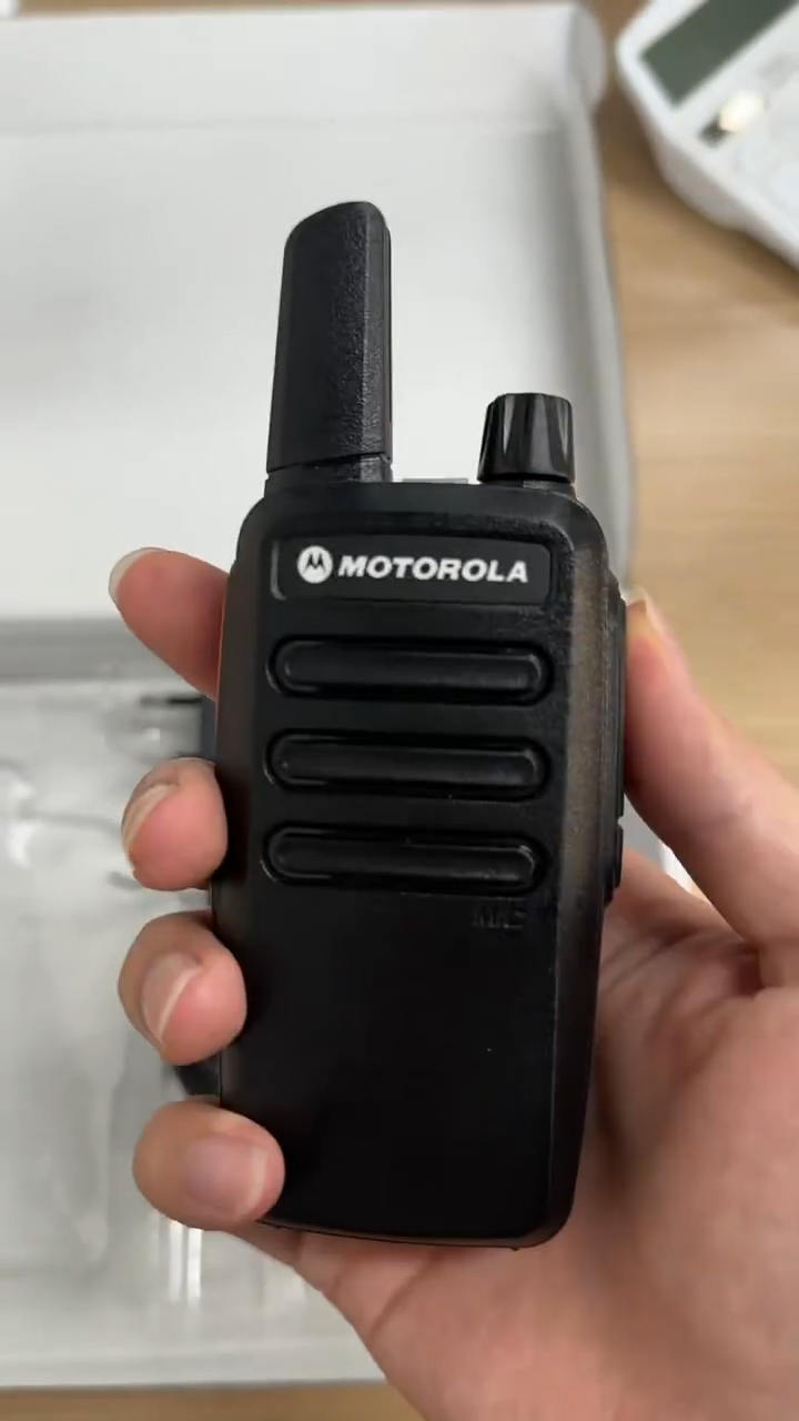 Cheap Motorola HT 2 Pairs T62 10Watt Intercom Long Range Two-Way Radio Walkie Talkie UHF Transceiver Long Range 20KM