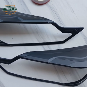 Cover Garnish Lampu Depan Mobil Agya 2023 Hitam