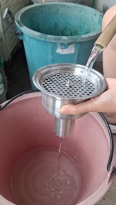 ตะแกรงระบายน้ำ ถ้วยดักกลิ่น ดักเศษขยะ สแตนเลส 304