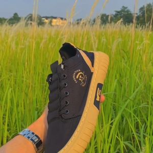 Galery Shop Sepatu BOSINDO Canvas K15 sepatu Kulit Pria Dewasa Terbaru 2024 Import Cas Galery Shop Sepatu Sneakers Pria Dewasa Sepatu Sneakers Fashion Pria Sepatu Pria Santai Casual Sepatu Pria Dewasa Terbaru Keren Import BISA COD