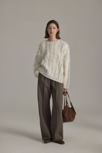 epoque de rueen | Romantic Flower-cut Tassel Craft Soft & Comfortable Slim-fit Sweater