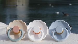 FRIGG ของแท้ 100% | Daisy Style: Pacifiers มึงจุกนมหลอก แบรนด์ Frigg