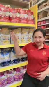 FAMONY ฟาโมนี่ กลิ่นHappiness Ocean สีน้ำเงิน ปรับผ้านุ่มเข้มข้นพิเศษ ขนาด 1300 มล.