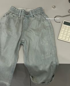 กางเกงยีนส์เด็กชาย Bora ทรงหลวม ฤดูใบไม้ผลิและฤดูใบไม้ร่วง กางเกงยีนส์เด็กชายทรงหลวม ทรงหลวม สไตล์เกาหลี