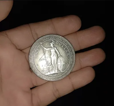 British Trade Dollar One Dollar Collectible Coin Non Magnetic Malaya Feng Shui Non Silver Coin. FAKE