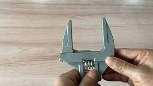 KUNCI INGGRIS 6 - 68 ADJUSTABLE WRENCH LARGE OPENER KUNCI PAS PIPA LEDENG DLL BLISTER