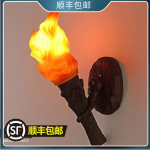 ไฟติดผนังแบบสร้างสรรค์ ไฟเทียนไฟฟ้าแบบสมมติ ตกแต่งสไตล์อุตสาหกรรม ไฟติดผนังแบบเรียบง่าย ไฟ LED สำหรับห้องนั่งเล่น