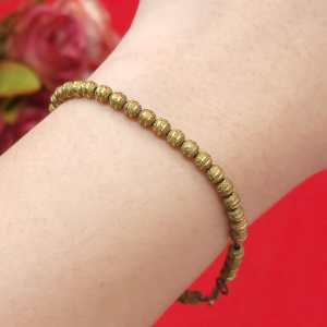 สร้อยข้อมือทองเหลืองลายเม็ดบอลจิกพ่นทราย ความยาว 7.5 นิ้ว งานวินเทจ งานดิบไม่ได้ชุบ พร้อมส่ง