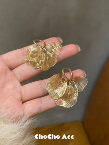 Chocho Golden Butterfly Wing Tassel Earrings High-End Unique Design Fashionable Jewelry Ear Cuffs Alloy Plated Gold