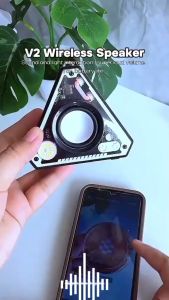 Baru V2 nirkabel bluetooth audio audio luar ruangan portabel mecha subwoofer subwoofer mini desktop pasang surut produk pasang surut
