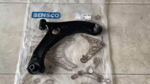 SAYAP BAWAH LOWER ARM WITH BALL JOIN BALLJOIN DAN BUSHING BUSING DAIHATSU AYLA AGYA B100 B 100 KANAN KIRI HARGA SATUAN BENSCO MADE IN GERMANY
