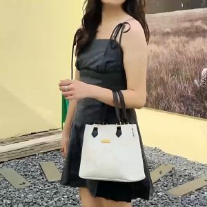 ( READY STOCK ) PU SLING BAG EU FASHION HOUSE 1312