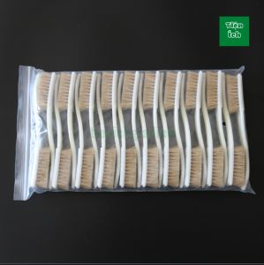 Combo 10 bàn chải đánh giày cán nhựa lông heo mềm loại nhiều sợi dày dễ dàng sử dụng