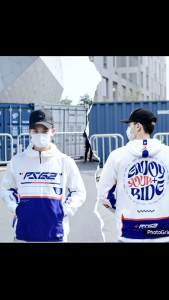 Jaket Racing PS62 Enjoy Your Ride Bahan Parasut Anti Air Free Stiker