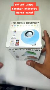 Bohlam LED RGB E27 12W & Speaker Bluetooth RGB: Lampu LED Dengan Kontrol Jarak Jauh