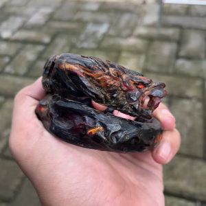 Gelang Akar Bahar Merah Ukir Singa Full Badan
