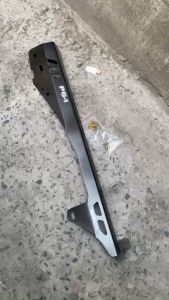 Che sên xe YAMAHA PG1 ( chất liệu nhôm ) màu đen