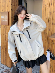 Loose Fit Korean Style Womens Jacket Mili Beige Hooded Windbreaker Breathable Warm Polyester Fiber Long Sleeve Zipper Closure