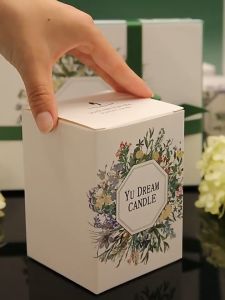 “SG stock “ Scented Candle fragrance Aromatherapy sets with glass cover . *Exudes an air of elegance and sophistication*