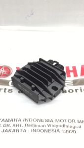 KIPROK RECTIFIER REGULATOR VIXION OLD ORIGINAL YAMAHA 2007-2012 3C1