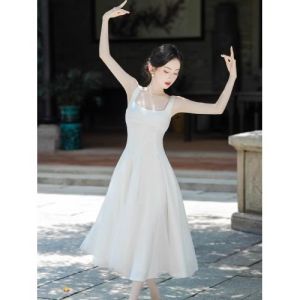 Elegant French New Spring Fashion White Sleeveless Dress
