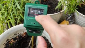 DPA301: Alat Pengukur Kelembapan & pH Tanah Digital Terbaik