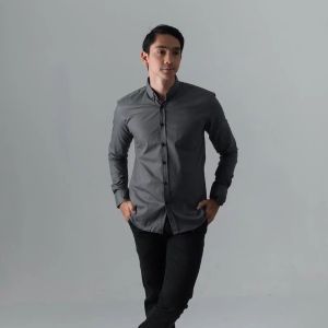 kemeja Hitam Pria Lengan Panjang Premium Distro Baju Motif Polos Formal Casual