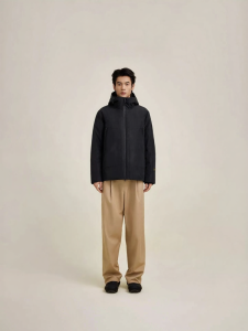 Guvet | Lightweight Waterproof Mens Down Jacket for Outdoor and Everyday