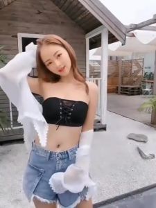 [ส่งเร็วพิเศษ!] 💥SHENGHAOS💥 เสื้อใน เกาะอก ดันทรง B53 เสื้อในผู้หญิง ลูกไม้ เเบบเชือกรูด ตะขอหลัง สายปรับได้ ผ้านิ่ม ดันทรงสวย เก็บเนื้อด้านข้าง 2025 new