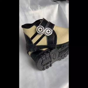 Sepatu Anak Laki-Laki Motif Bintang Dua Usia 1-3 Tahun dengan Model Velcro