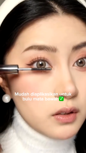 Judydoll Iron Mascara Waterproof Maskara Besi Smudgeproof Anti Clumpy Hasil Lentik Natural Tahan Lama 12H Longlasting