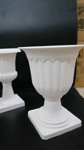 Events and Wedding White Urn Vintage Roman Pot for Indoor and Outdoor Plastic Pot Easy to assemble.