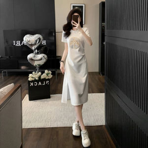 ชุดเดรสยาวแขนกุดสีขาวหรูหรา ทรงเอ คอตั้ง กระโปรงทรงเอ เดรสฤดูร้อนสำหรับผู้หญิงวัย 18-35 ปี คอลเลกชันฤดูร้อน 2024