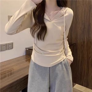 Slim Fitting Winter Female Hoodie