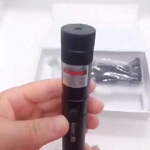 Đèn pin Laze 303 chiếu xa nhiều hình cực đẹp - Trọn bộ gồm đèn laser bộ sạc pin Li-ion chìa khóa an toàn sách hướng dẫn hộp đựng sản phẩm