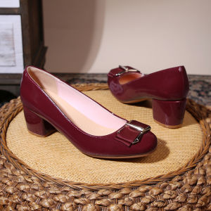 High-End Chinese Wedding Shoes for Middle-Aged and Elderly Women with Coarse Heel and Non-Slip Features in Pure Red Color