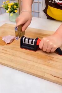 Dụng Cụ Mài Dao Kéo 3 Rãnh 3 Cấp Độ Tiện Lợi