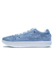 Low Top Basketball Shoes